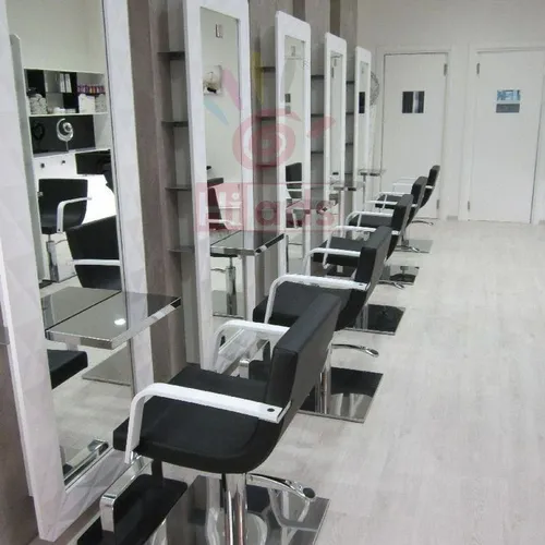 BEAUTY SALON